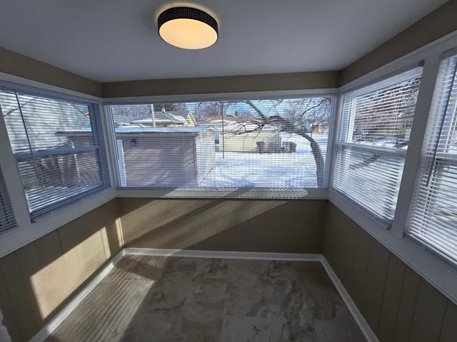 $250,000 | 6547 Monroe Avenue, Hammond, IN 46324