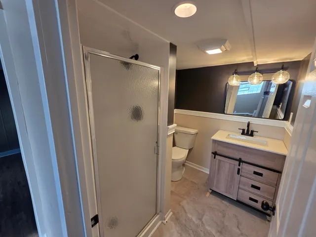 $250,000 | 6547 Monroe Avenue, Hammond, IN 46324