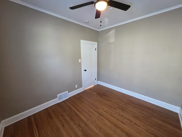 $250,000 | 6547 Monroe Avenue, Hammond, IN 46324