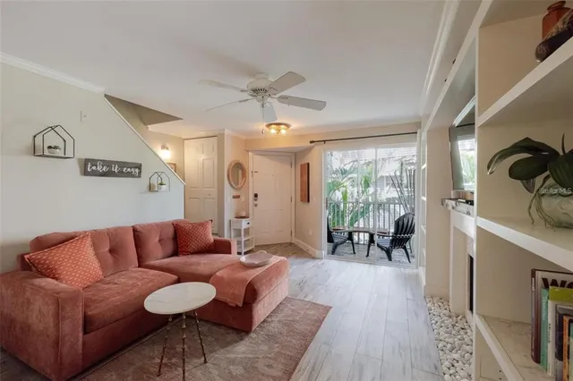 $245,000 | 850 South Tamiami Trail, Unit 836, Sarasota, FL 34236