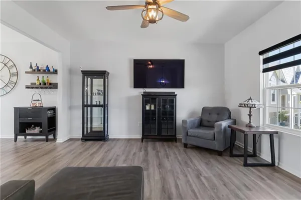 $399,000 | 3102 Katy Trail Drive, Harrisonville, MO 64701