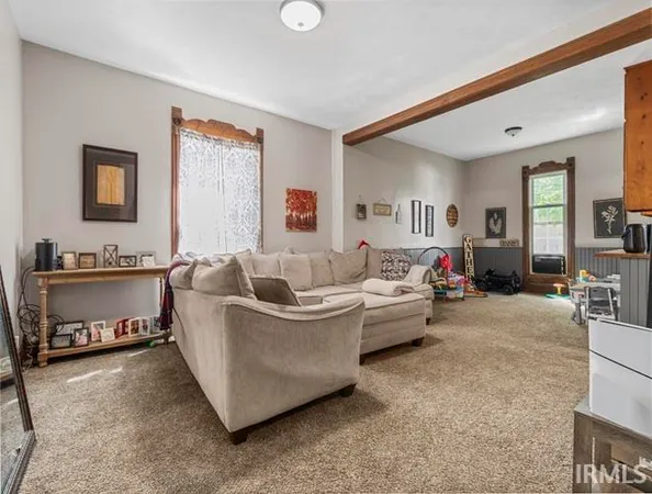 $180,000 | 210 North Oak Street, Redkey, IN 47373