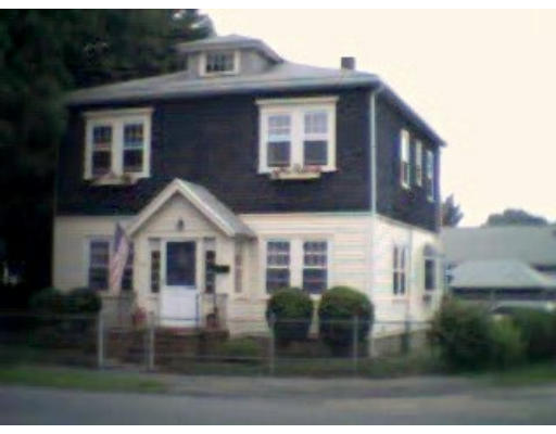 54 Pelican Road Quincy, MA 02169 - Photo 1 of 2 Gallery Image 1