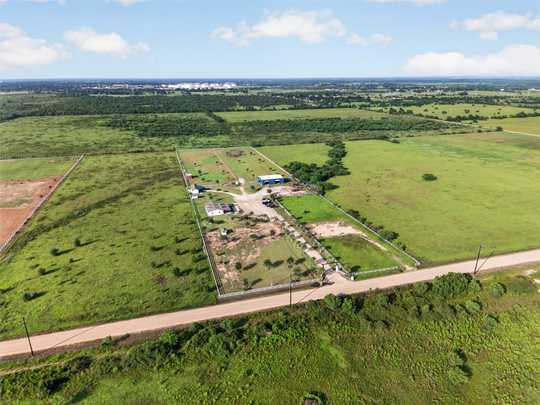 2672 Harrison Road Sealy, TX 77474 - Photo 27 of 38