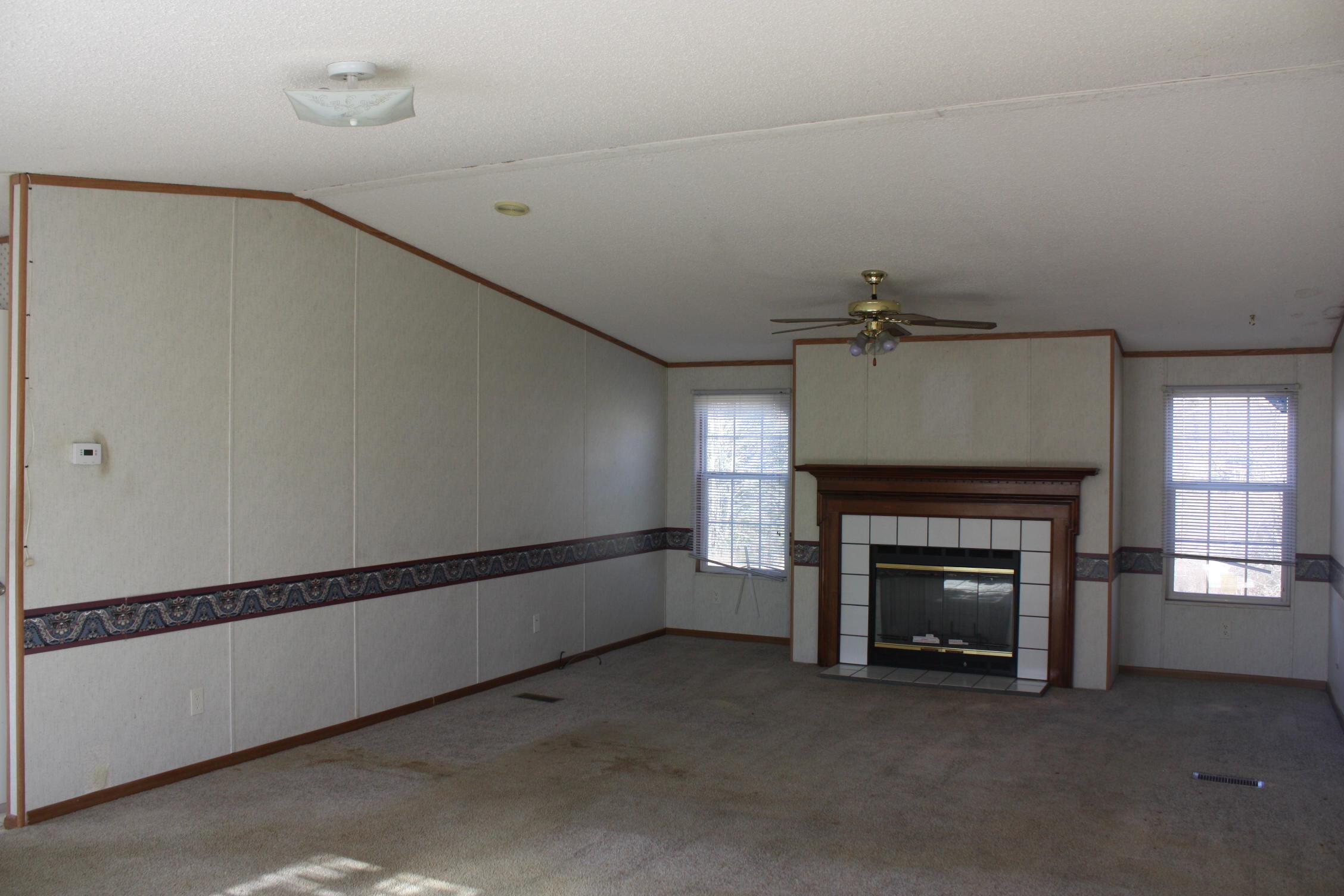 296 Zion Road Cookeville, TN 38501 - Photo 4 of 10 IMG_3697