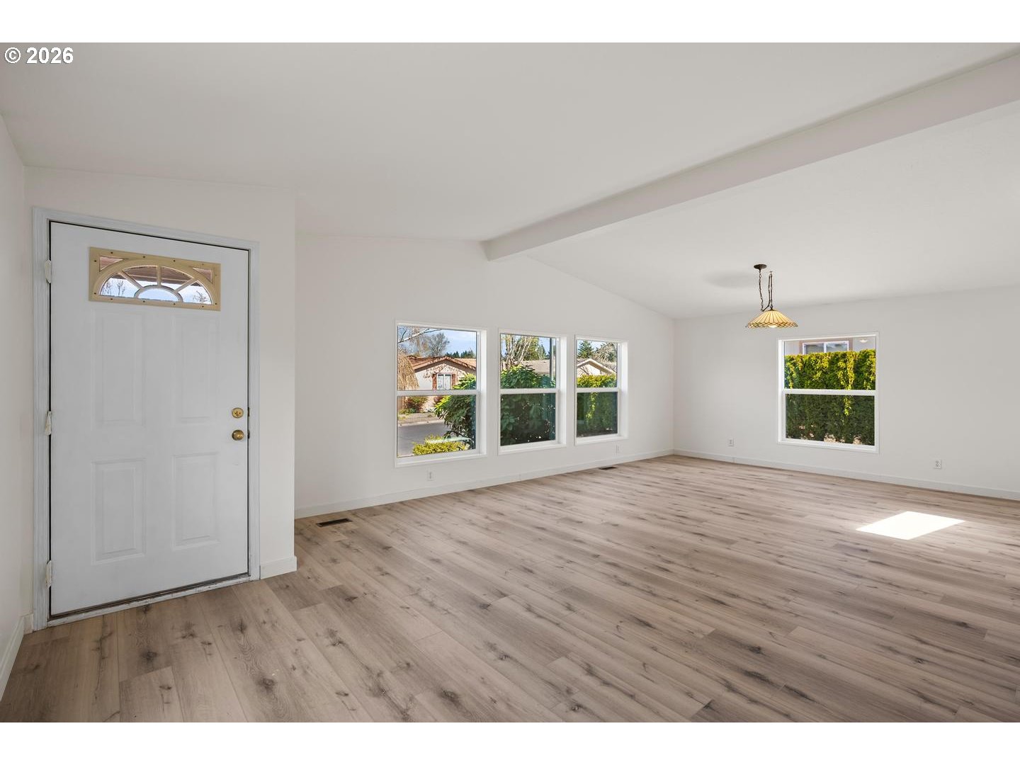 17629 Northwest Shady Fir Loop Beaverton, OR 97006 - Photo 5 of 32