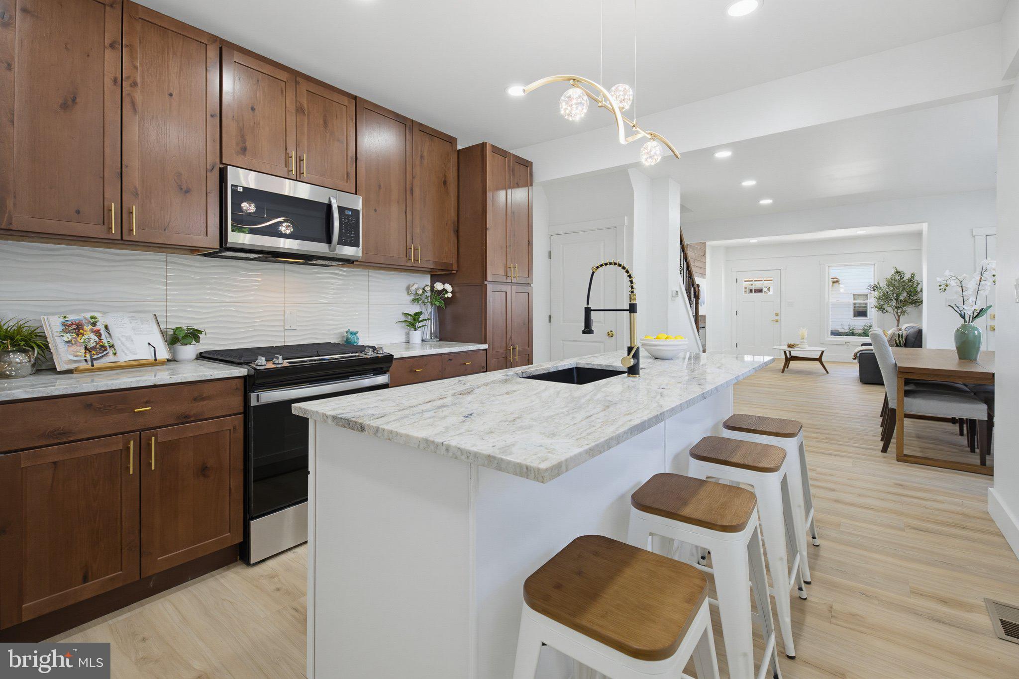 432 East Derry Road Hershey, PA 17033 - Photo 8 of 74