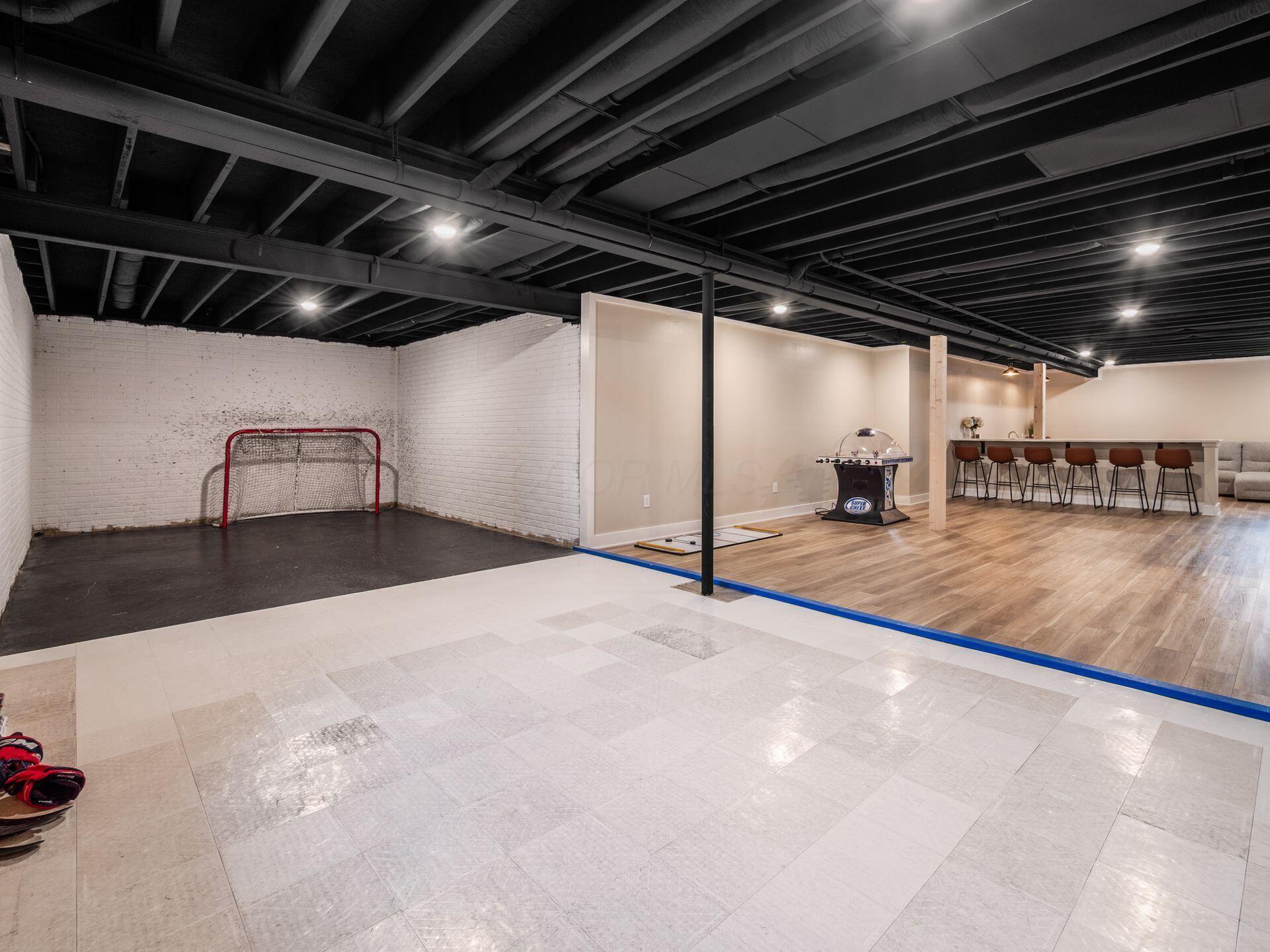 11042 Hinton Mill Road Marysville, OH 43040 - Photo 51 of 64 Hockey Arena