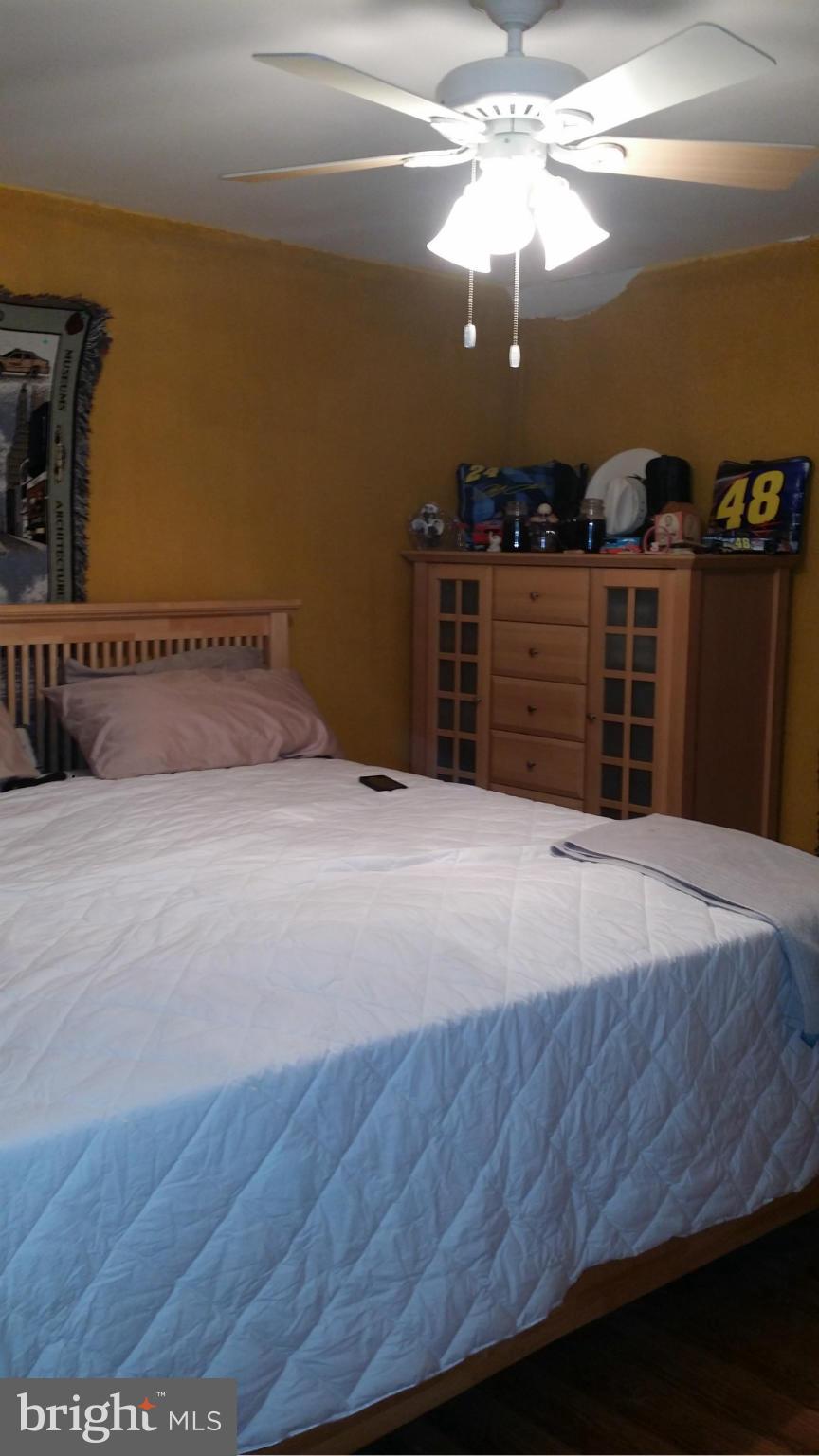 1730 Glen Curtis Road Baltimore, MD 21221 - Photo 6 of 12 Bedroom