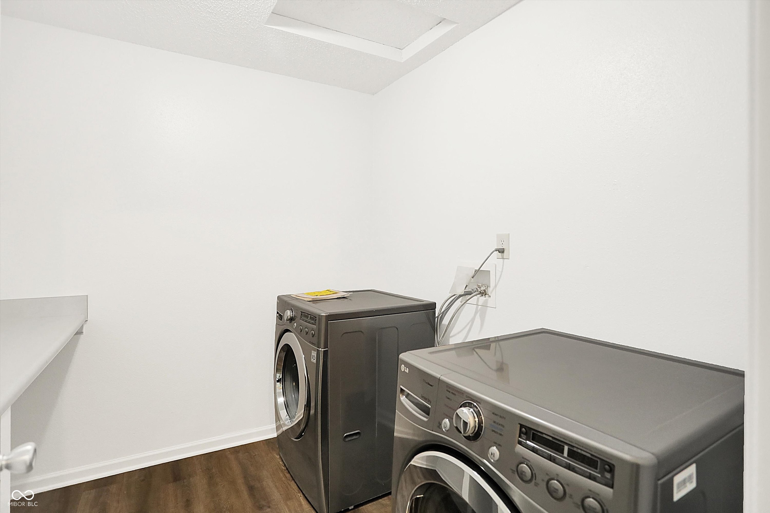 5309 Manning Road Indianapolis, IN 46228 - Photo 11 of 24 Gallery Image 11