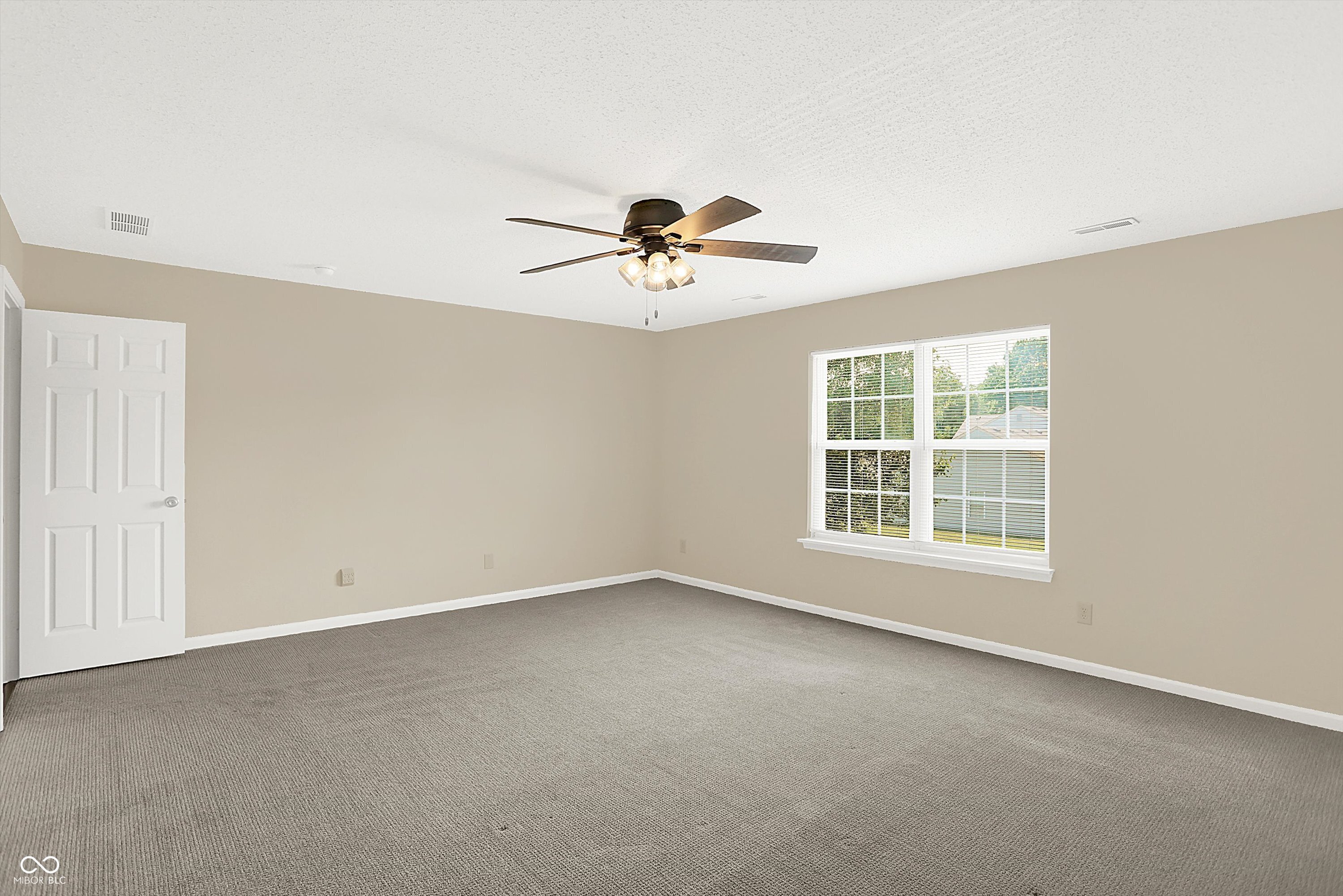 5309 Manning Road Indianapolis, IN 46228 - Photo 12 of 24 Gallery Image 12
