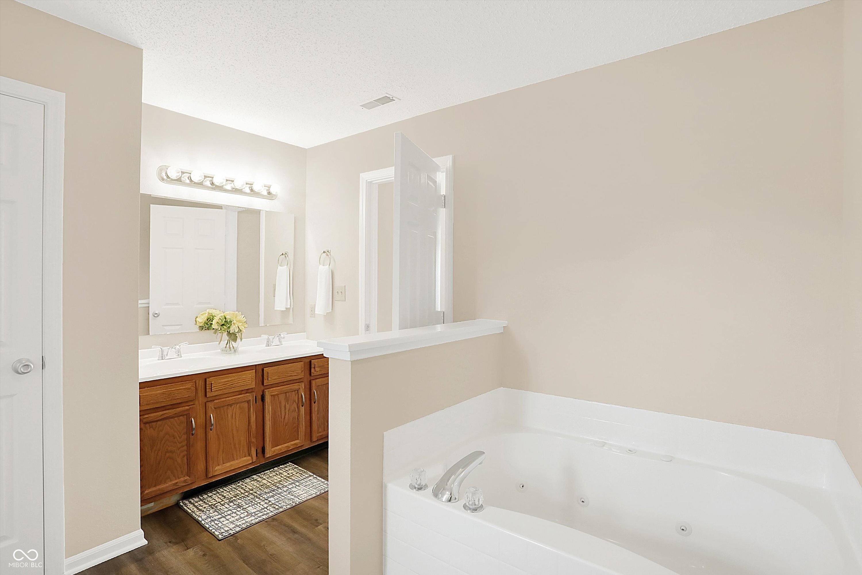 5309 Manning Road Indianapolis, IN 46228 - Photo 17 of 24 Gallery Image 17