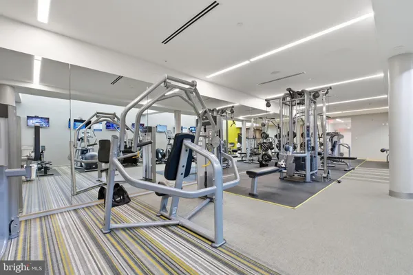$650,000 | 8370 Greensboro Drive, Unit 614, McLean, VA 22102