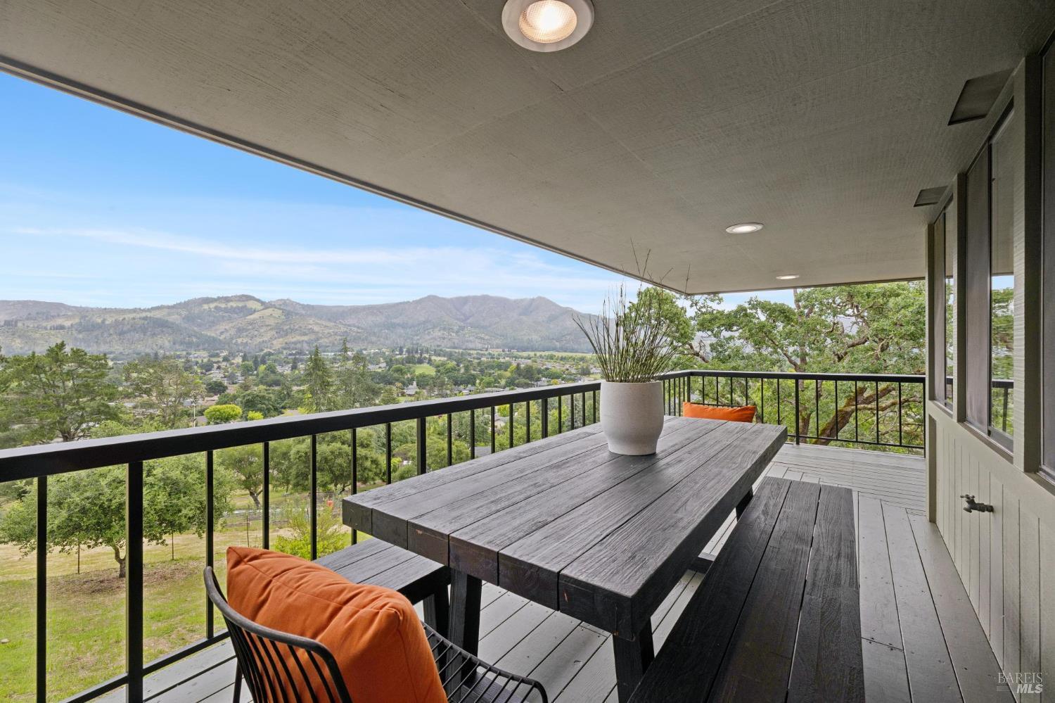 401 Oak Brook Place Santa Rosa, CA 95409 - Photo 37 of 68