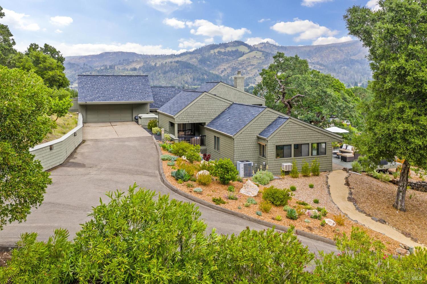 401 Oak Brook Place Santa Rosa, CA 95409 - Photo 6 of 68