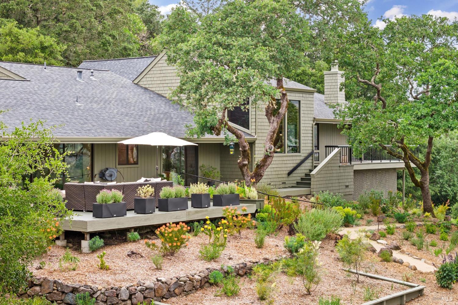 401 Oak Brook Place Santa Rosa, CA 95409 - Photo 9 of 68