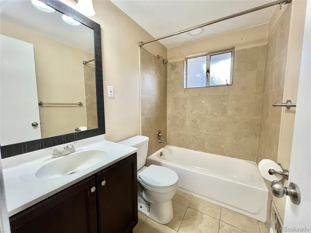 $2,895 | 2675 South Josephine Street, Denver, CO 80210