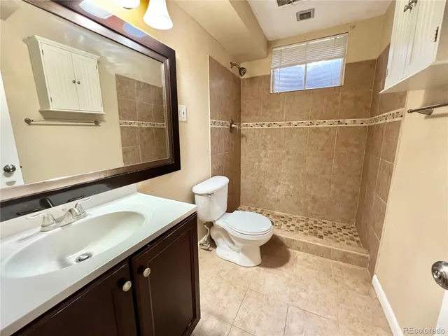 $2,895 | 2675 South Josephine Street, Denver, CO 80210