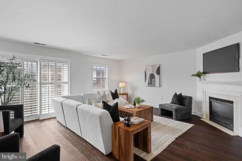 $630,000 | 2341 Wallace Street, Unit B, Philadelphia, PA 19130