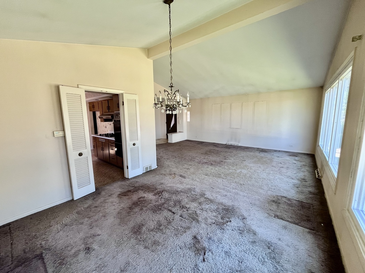 4939 Fargo Avenue Skokie, IL 60077 - Photo 3 of 20