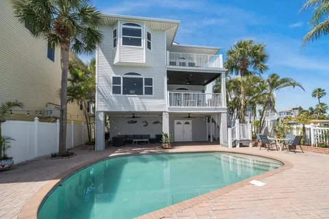 $2,550,000 | 8685 East Bay Drive, Treasure Island, FL 33706