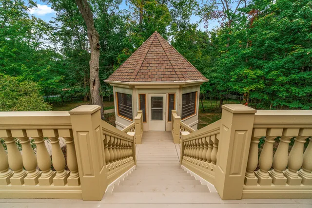 $1,385,000 | 53 Abbeyfeale Drive, Oswego, IL 60543