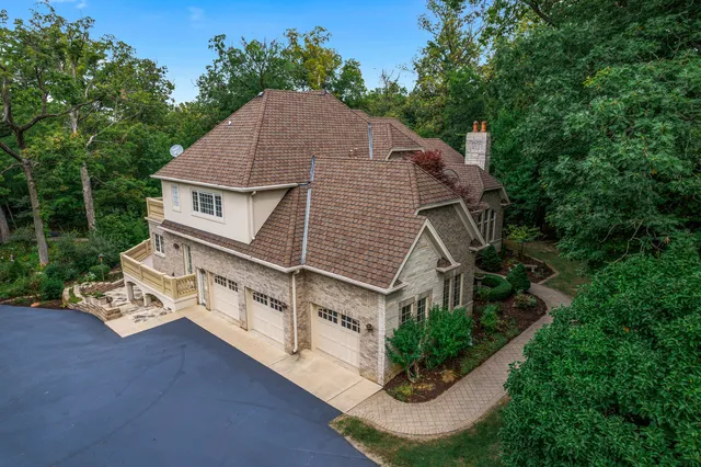 $1,385,000 | 53 Abbeyfeale Drive, Oswego, IL 60543