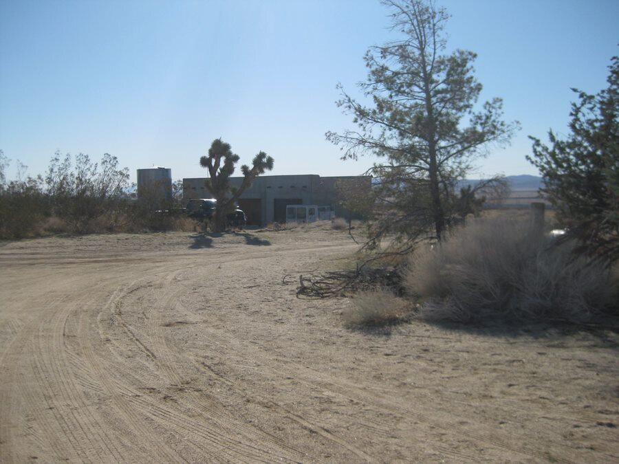 Gaskell Road Rosamond, CA 93560 - Photo 45 of 50 a view of a dry yard
