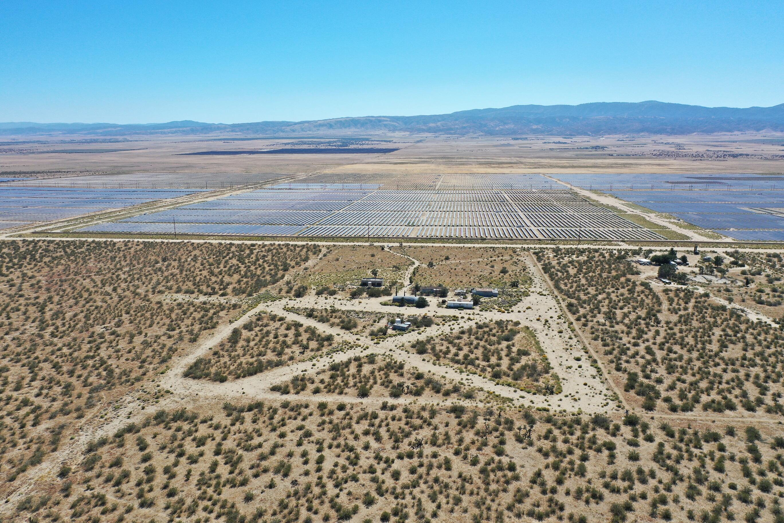 Gaskell Road Rosamond, CA 93560 - Photo 49 of 50 a view of an empty room