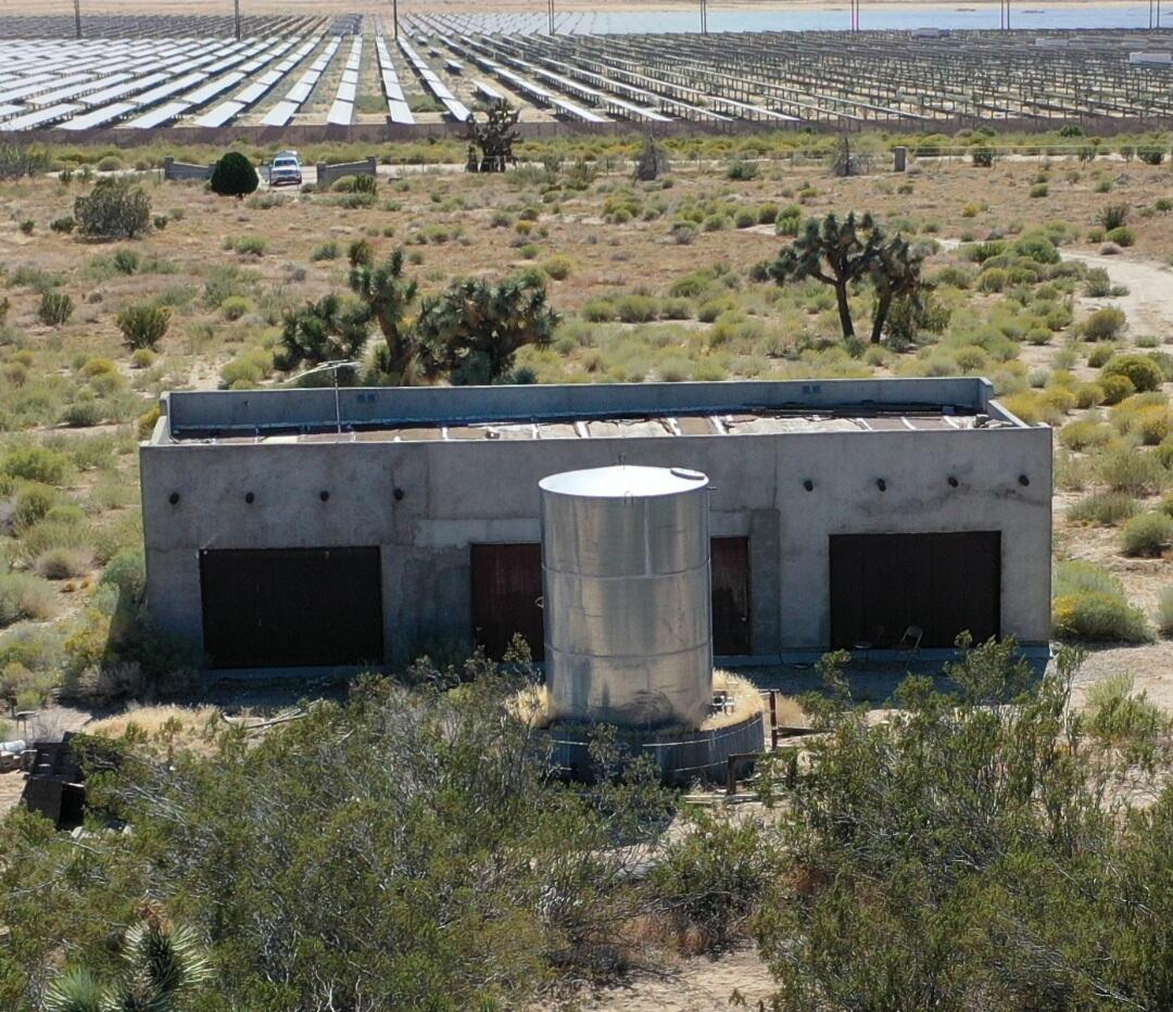 Gaskell Road Rosamond, CA 93560 - Photo 7 of 50 front view of a house with a yard