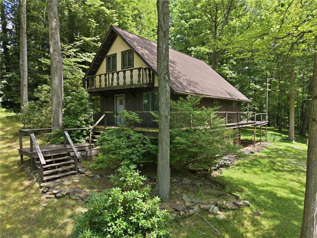 3109 Lake Road New Castle, PA 16102 - Photo 2 of 30 Gallery Image 2