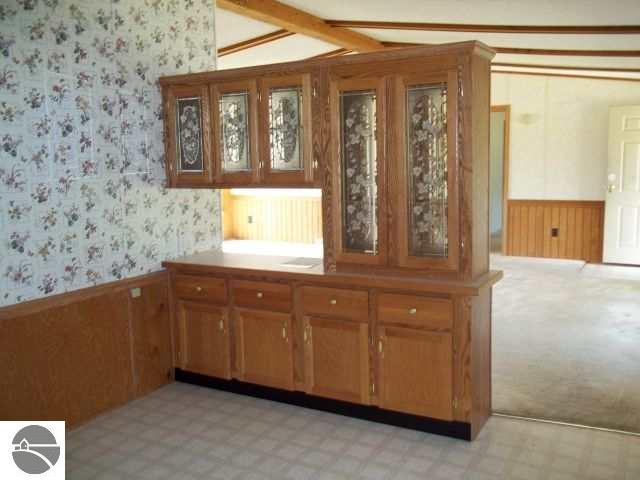 4801 West Packingham Road Lake City, MI 49651 - Photo 7 of 22 1737953-6.JPG
