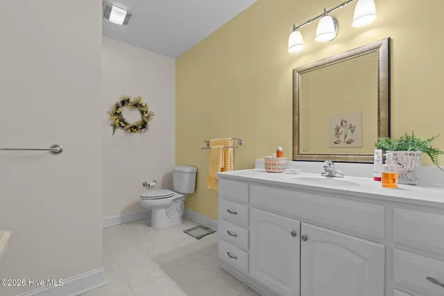 $662,000 | 106 Clay Circle, West End, NC 27376