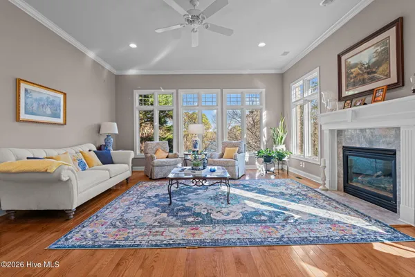 $662,000 | 106 Clay Circle, West End, NC 27376