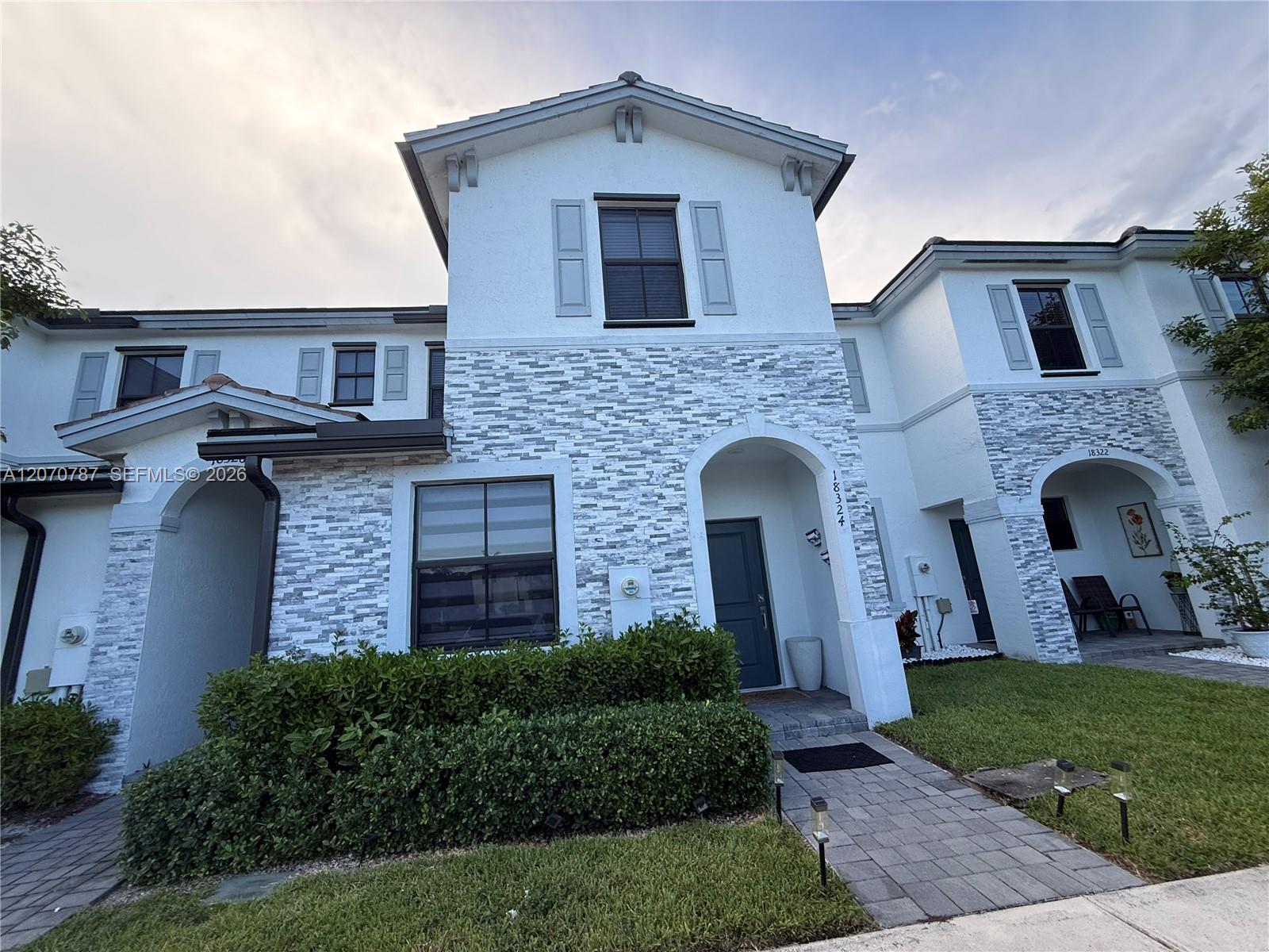 18324 Southwest 148th Road Miami, FL 33187 - Photo 1 of 15 Gallery Image 1