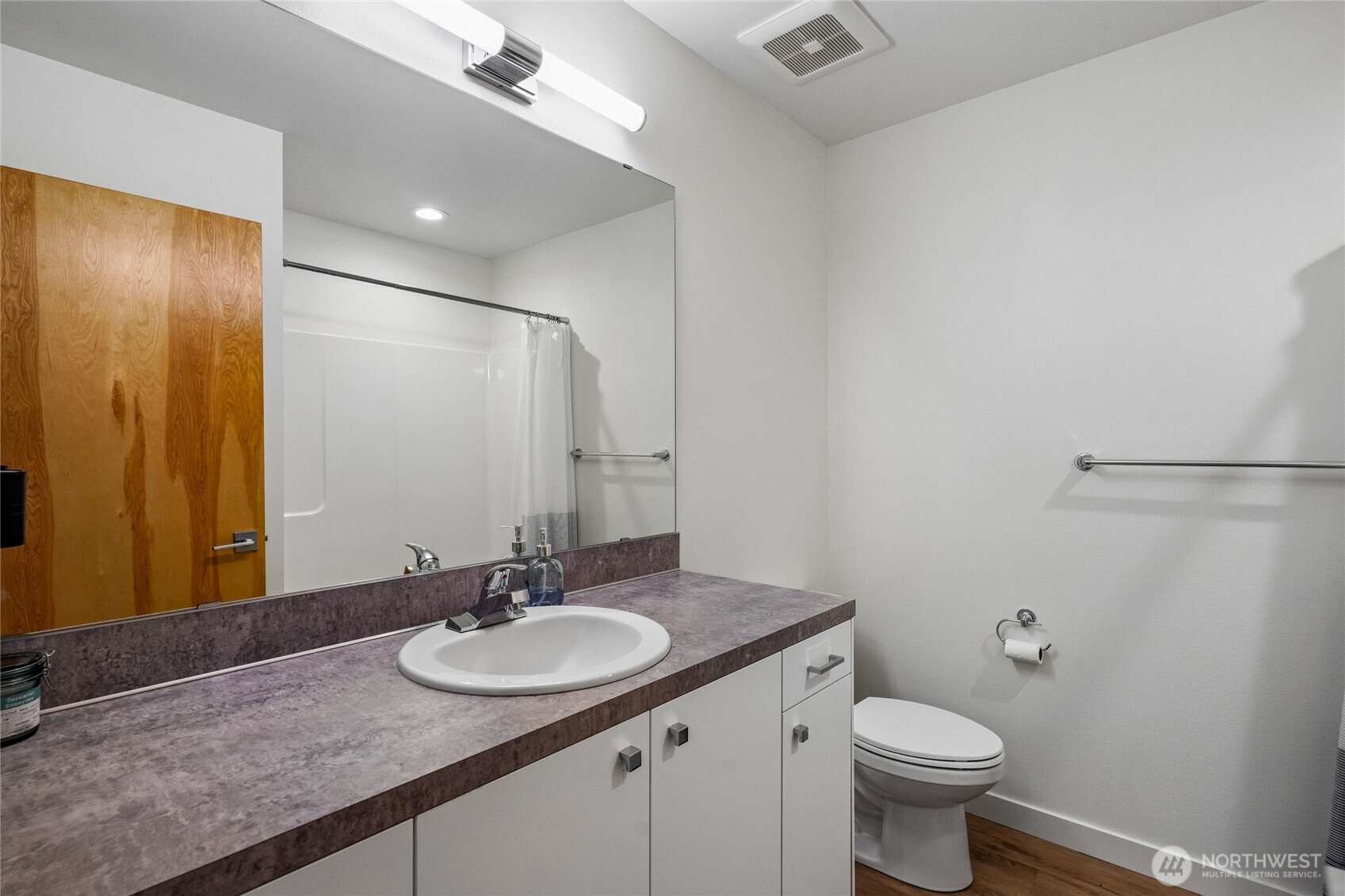 1903 North Oakes Street, Unit C Tacoma, WA 98406 - Photo 32 of 40