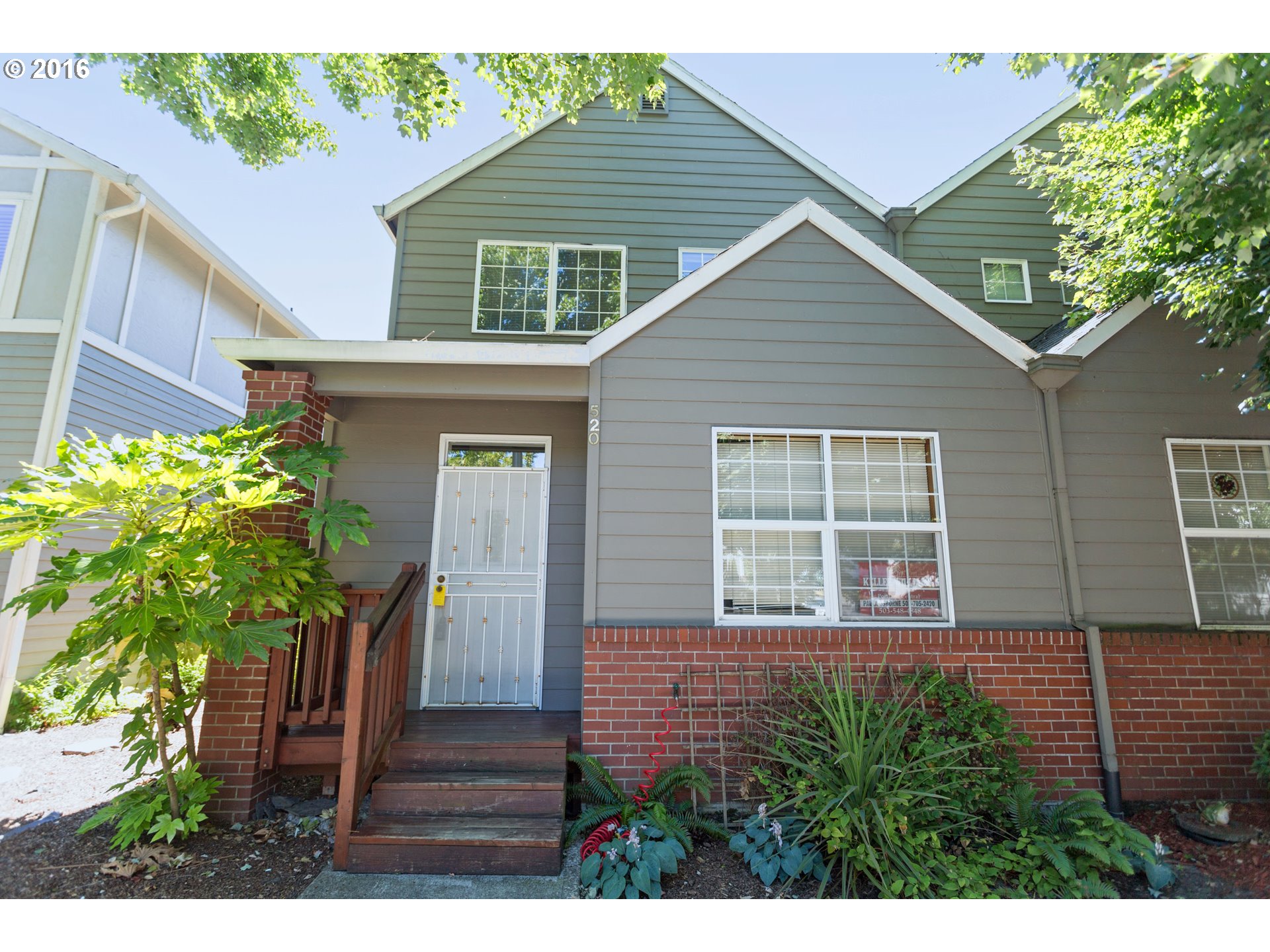 520 Northeast Roth Street Portland, OR 97211 - Photo 1 of 10 Gallery Image 1