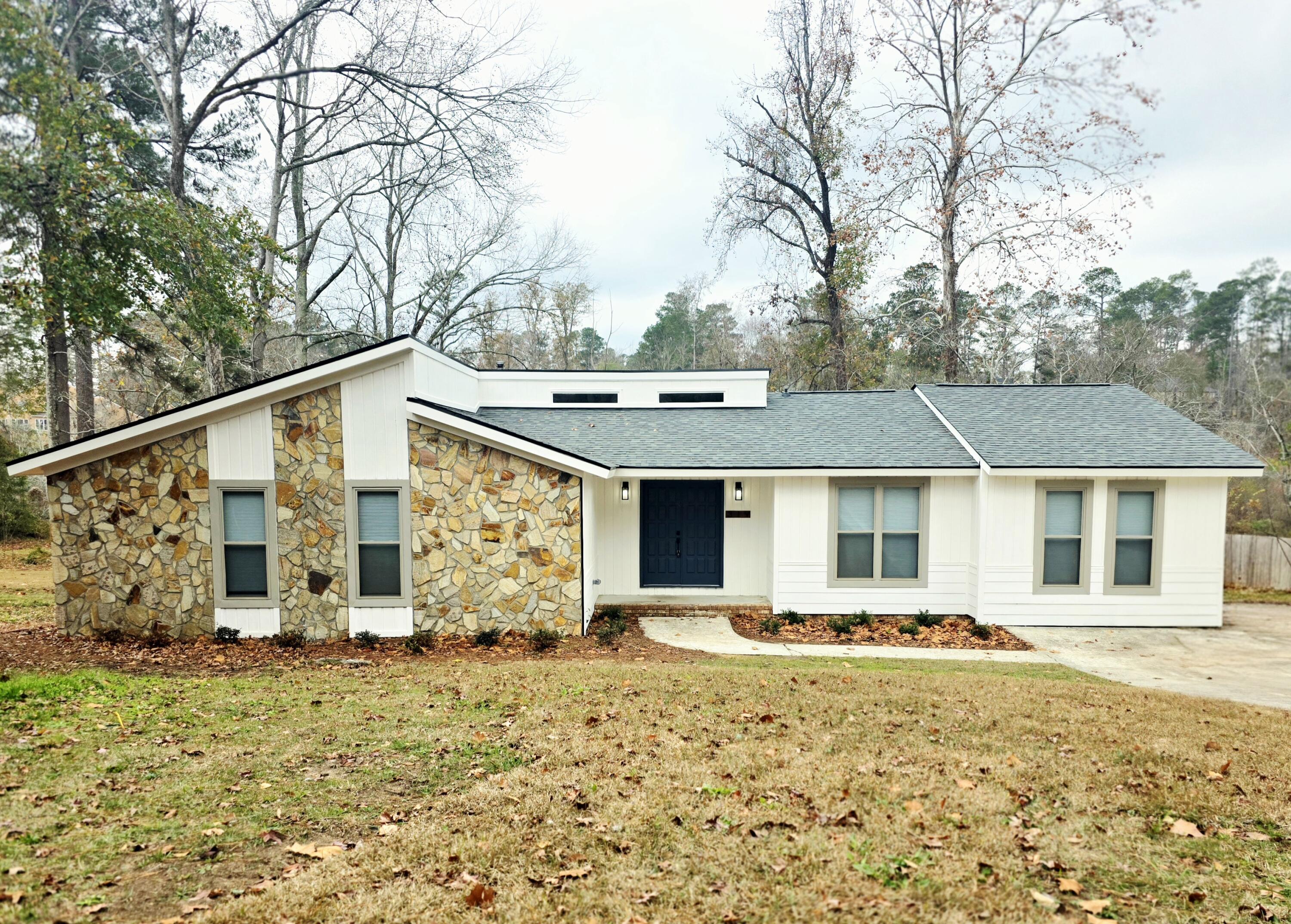 319 Rockdale Road Augusta, GA 30907 - Photo 1 of 37 Front