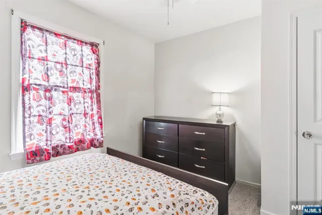 $550,000 | 33 Jaime Court, Morris Plains, NJ 07950