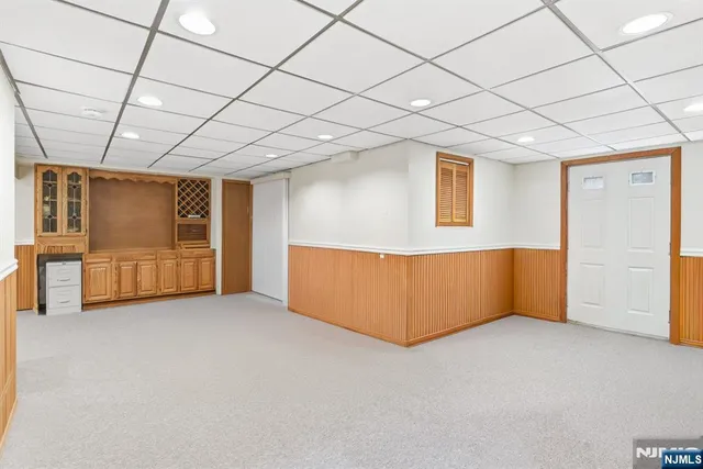 $550,000 | 33 Jaime Court, Morris Plains, NJ 07950