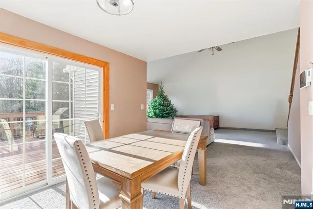 $550,000 | 33 Jaime Court, Morris Plains, NJ 07950