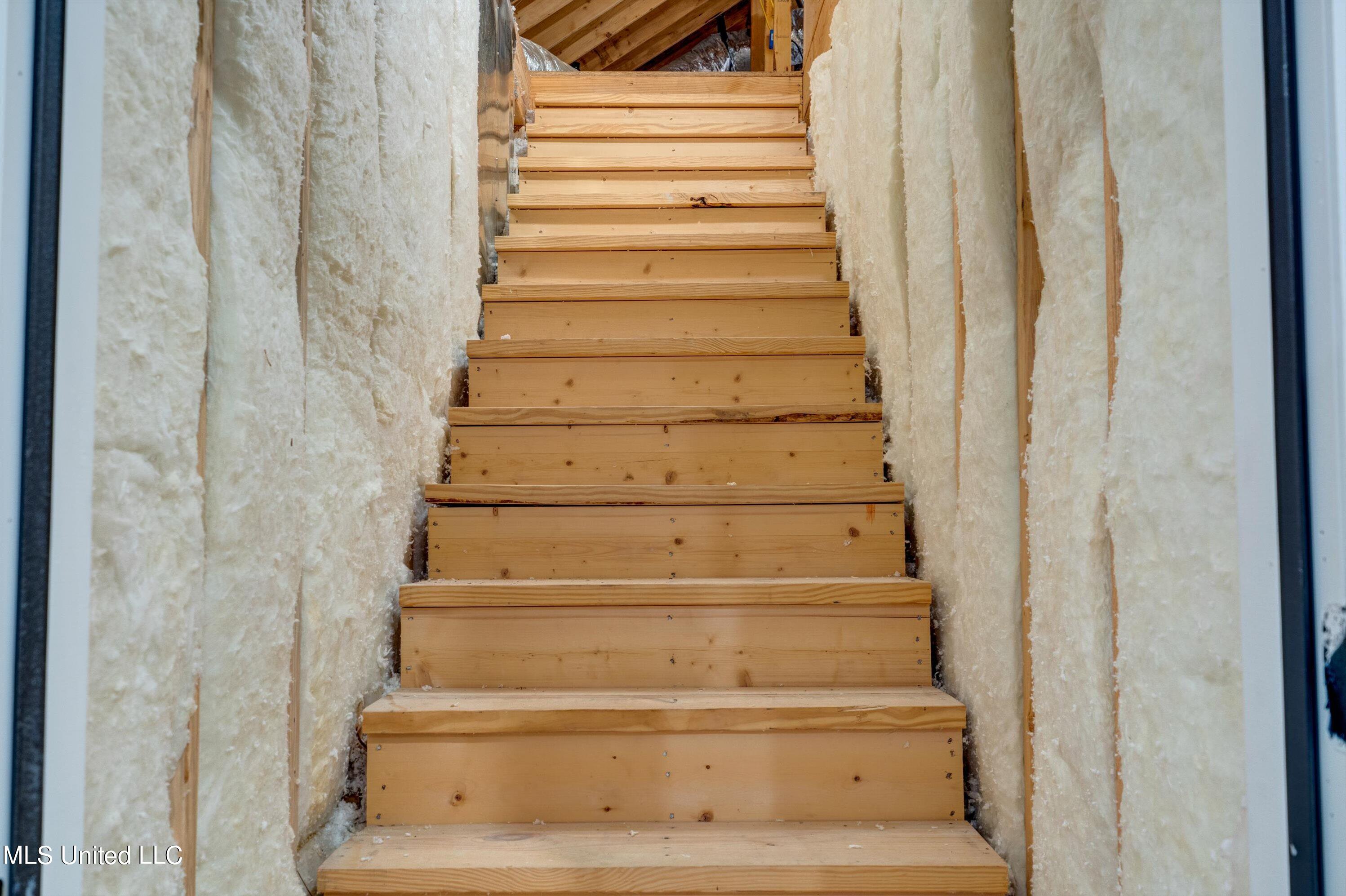 6980 Vaiden Road Hernando, MS 38632 - Photo 42 of 67 42-Attic Stairs