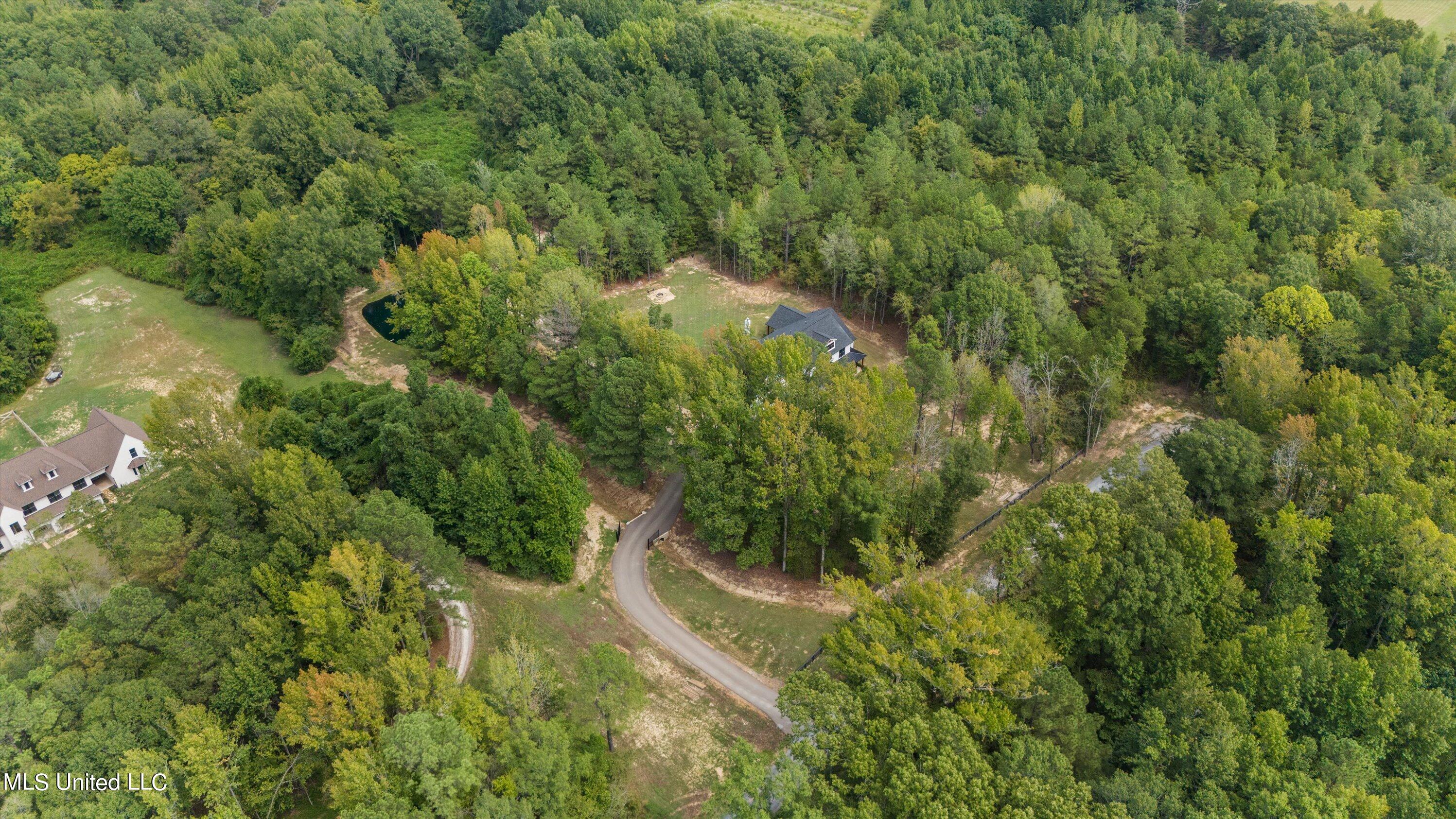 6980 Vaiden Road Hernando, MS 38632 - Photo 59 of 67 60-DJI_20240911124615_0073_D
