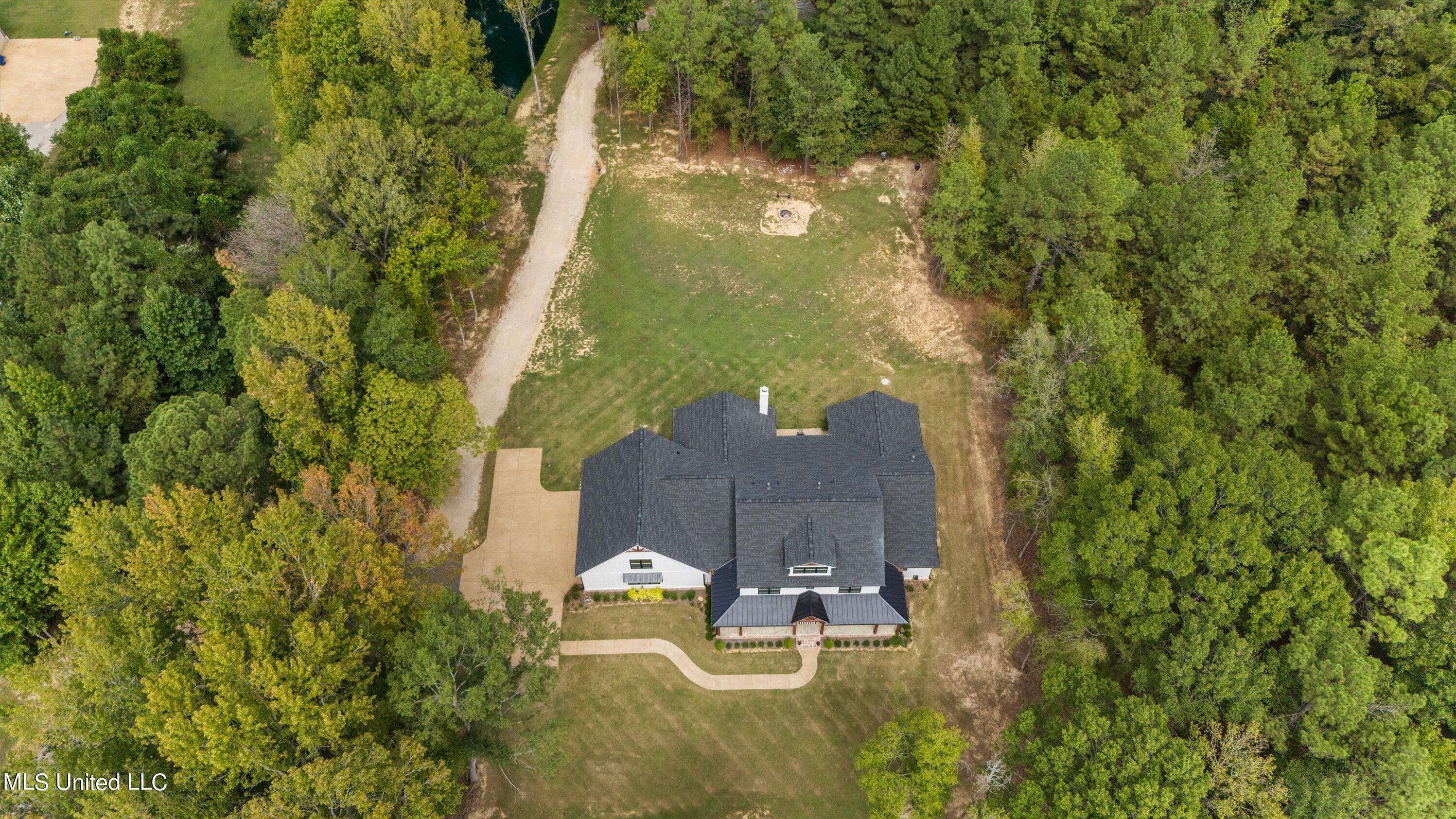 6980 Vaiden Road Hernando, MS 38632 - Photo 60 of 67 61-DJI_20240911124705_0078_D