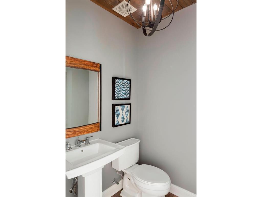 5840 Club Valley Road Shorewood, MN 55331 - Photo 21 of 50