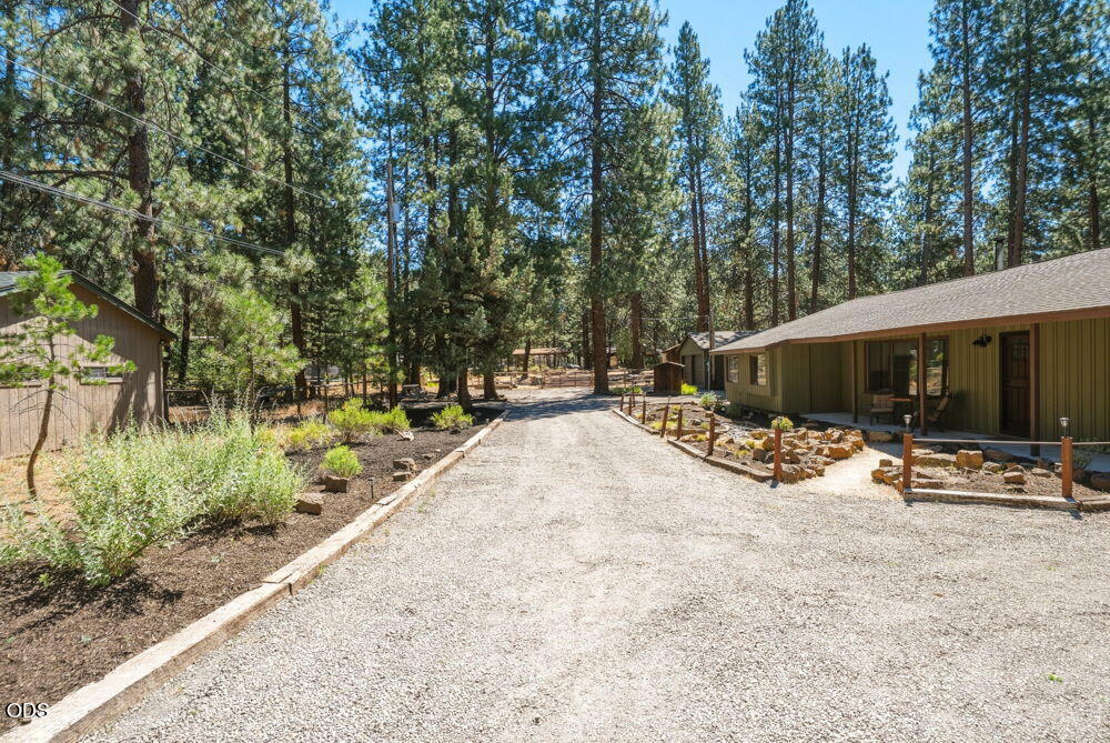 60282 Cree Circle Bend, OR 97702 - Photo 4 of 102