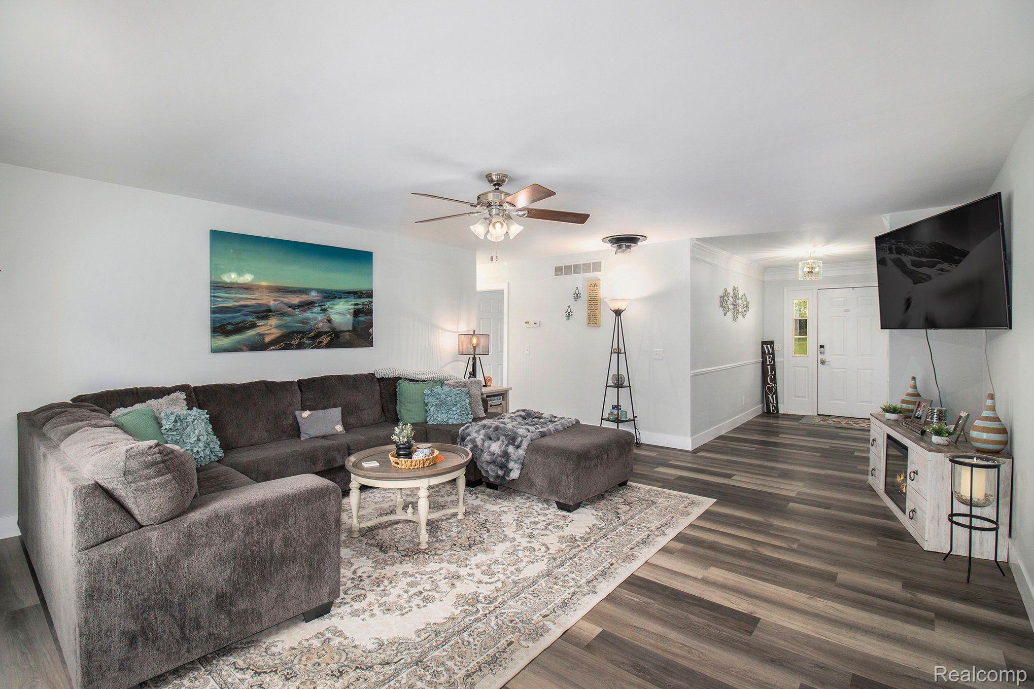 3163 South Bull Run Road Howell, MI 48843 - Photo 6 of 26 Gallery Image 6