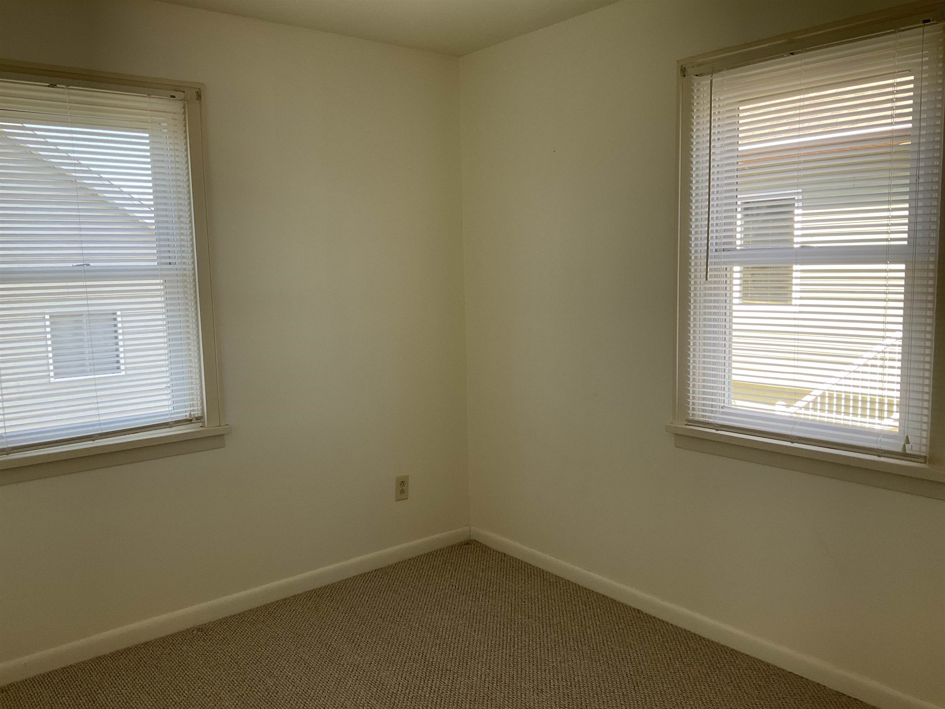 5199 Browns Beach Road Rockford, IL 61103 - Photo 19 of 28