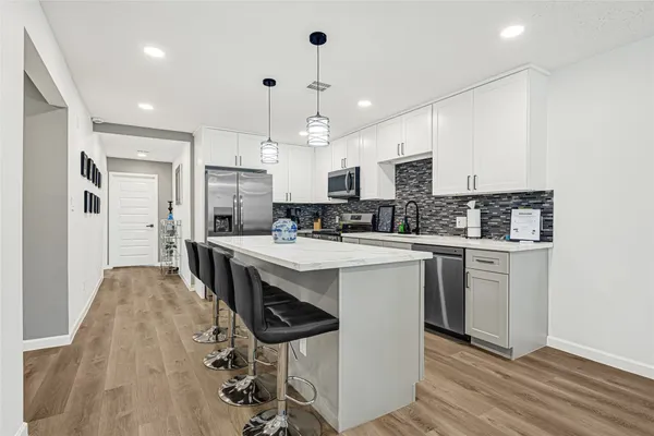 $2,600 | 822 East 32nd Street, Houston, TX 77022