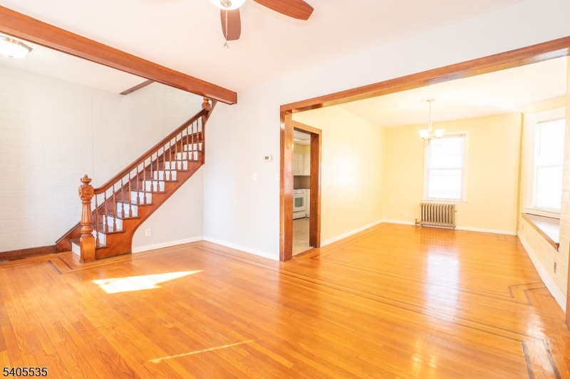 113 East Curtis Street Linden, NJ 07036 - Photo 3 of 40